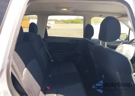 2015 Subaru Forester 2.5I Premium из США, поврежденный, VIN JF2SJADC8FH561056